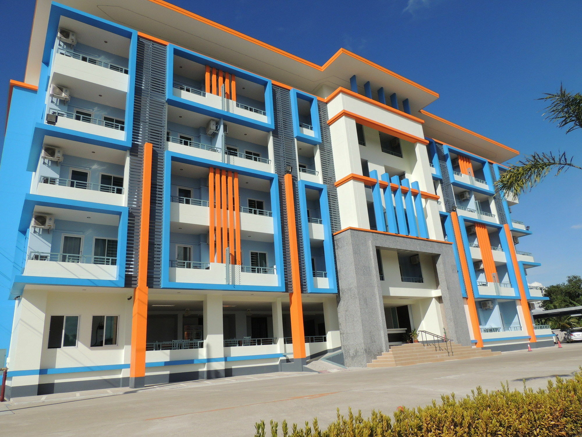 Trang Grand Hotel Esterno foto